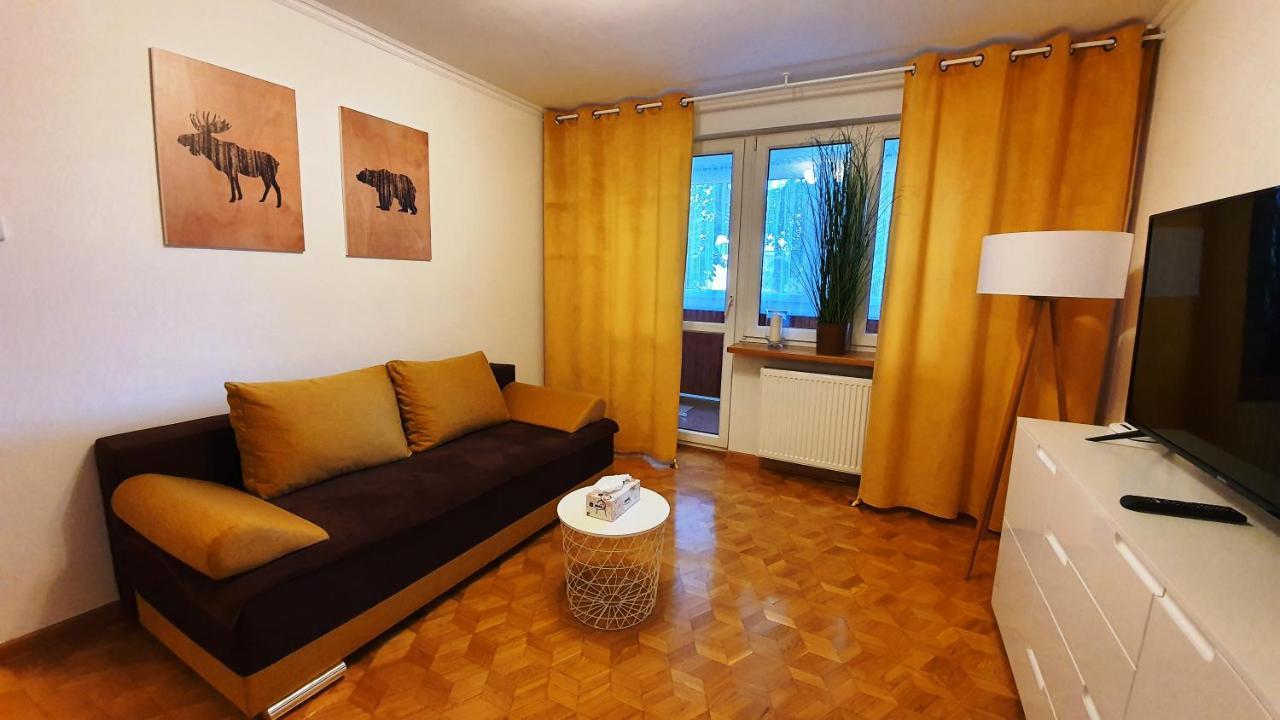 Apartament Motylek Apartman Hajnówka Kültér fotó