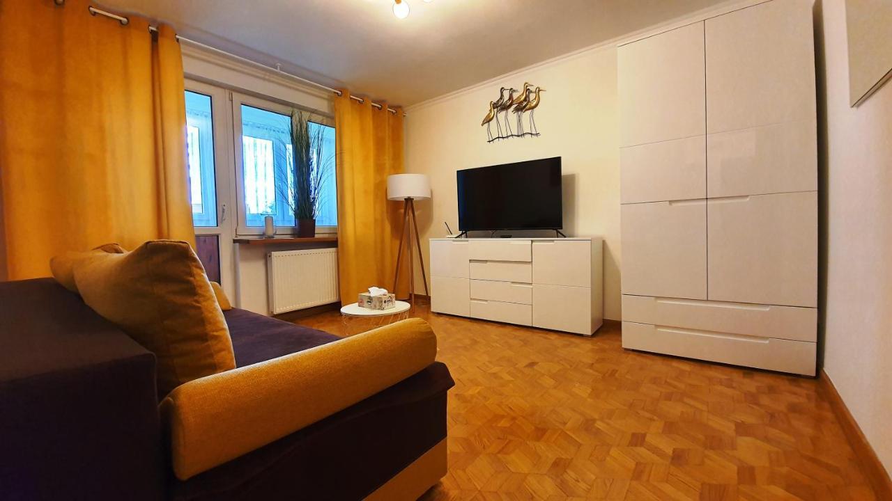 Apartament Motylek Apartman Hajnówka Kültér fotó